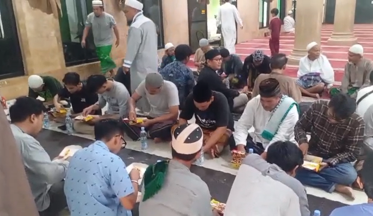 donasi untuk perbaikan masjid